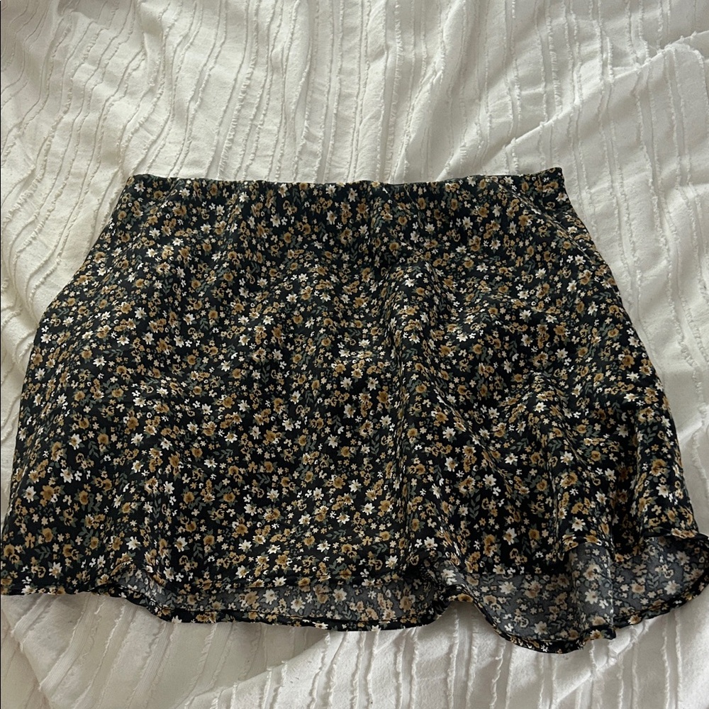 Aeropostale Black Floral Skirt